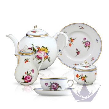 Чайный сервиз на 6 персон бренда Bernardaud