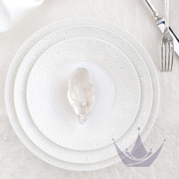 Чайный сервиз на 6 персон коллекции Ecume Pearl бренда Bernardaud