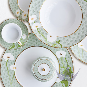 Столовый сервиз на 6 персон бренда Bernardaud