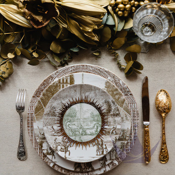 Столовый сервиз на 6 персон бренда Bernardaud