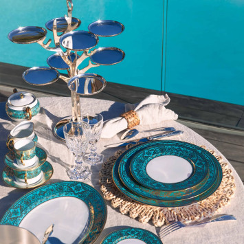 Коллекция Matignon Bleu Piscine Or бренда Haviland