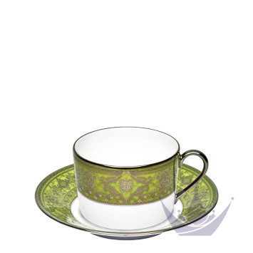 Чашка чайная с блюдцем 0,14л коллекции Matignon Vert Pomme Platin бренда Haviland