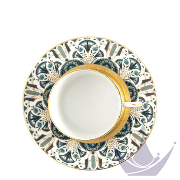 Чашка чайная с блюдцем 0,15л коллекции Reves Du Nil Vert Or бренда Haviland