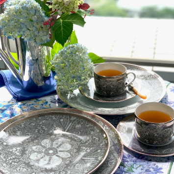 Чашка чайная с блюдцем 0,14л коллекции Romane Gris бренда Haviland