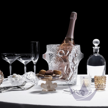 Настольный подсвечник 7см бренда Lalique