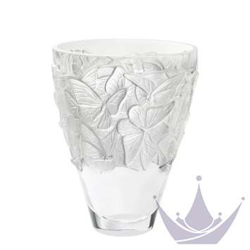 Ваза коллекции Papillons бренда Lalique