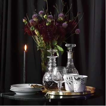 Стакан 0,29л коллекции Black Fluted Mega бренда Royal Copenhagen