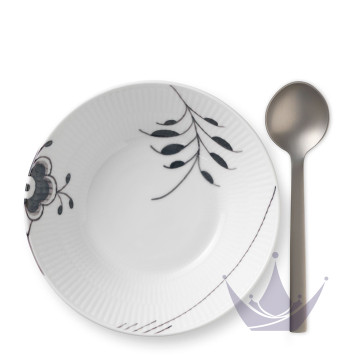 Тарелка глубокая 17см коллекции Black Fluted Mega бренда Royal Copenhagen