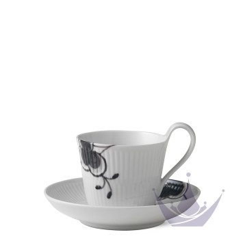 Чашка с блюдцем 0,25л коллекции Black Fluted Mega бренда Royal Copenhagen