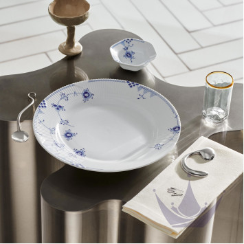 Тарелка главная 28см коллекции Blue Elements бренда Royal Copenhagen