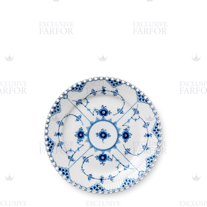 Тарелка закусочная 19см коллекции Blue Fluted Full Lace бренда Royal Copenhagen
