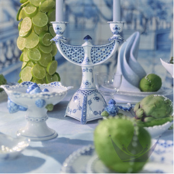 Канделябр на 2 свечи 25,5см коллекции Blue Fluted Full Lace бренда Royal Copenhagen