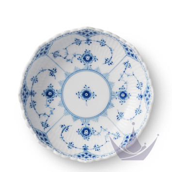 Чаша на ножке 0,42л коллекции Blue Fluted Half Lace бренда Royal Copenhagen