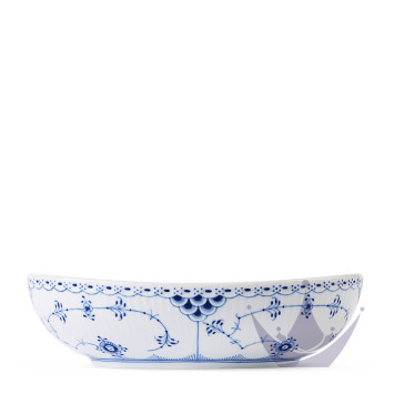 Чаша овальная 0,75л коллекции Blue Fluted Half Lace бренда Royal Copenhagen