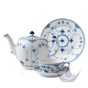 Коллекция Blue Fluted Half Lace бренда Royal Copenhagen
