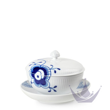 Чаша с блюдцем и с крышкой 0,38л коллекции Blue Fluted Mega бренда Royal Copenhagen