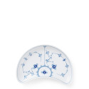 Тарелка закусочная полумесяц 22см коллекции Blue Fluted Plain бренда Royal Copenhagen