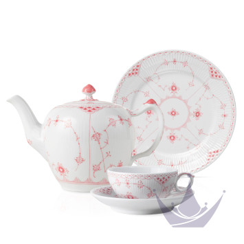 Коллекция Coral Fluted Half Lace бренда Royal Copenhagen