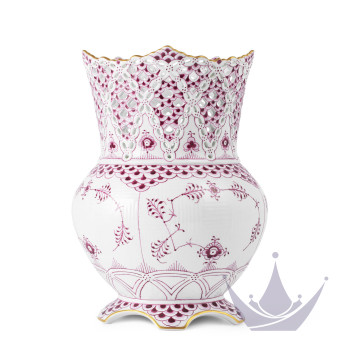 Ваза 22см коллекции Purpur Fluted Full Lace (Лимитированная серия) бренда Royal Copenhagen