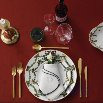 Чаша 22см коллекции Star Fluted Christmas бренда Royal Copenhagen