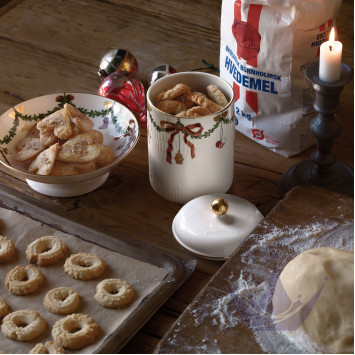 Шкатулка 16см коллекции Star Fluted Christmas бренда Royal Copenhagen