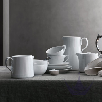 Чайник 0,75л коллекции White Fluted бренда Royal Copenhagen