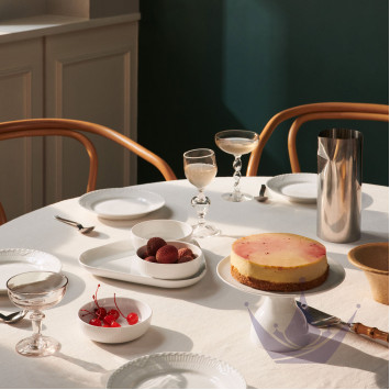 Блюдо на ножке 20см коллекции White Fluted бренда Royal Copenhagen