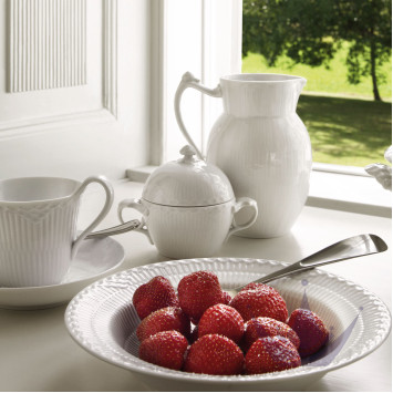 Чашка с блюдцем 0,25л коллекции White Fluted Half Lace бренда Royal Copenhagen