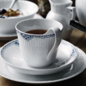 Тарелка десертная 17см коллекции White Fluted Half Lace бренда Royal Copenhagen