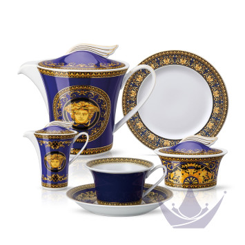 Чайный сервиз на 6 персон коллекции Medusa blue бренда Rosenthal Versace
