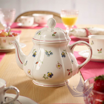 Чайник 0,90л коллекции Petite Fleur бренда VB