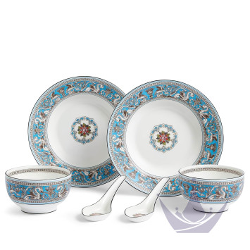 Набор из 8 предметов бренда Wedgwood