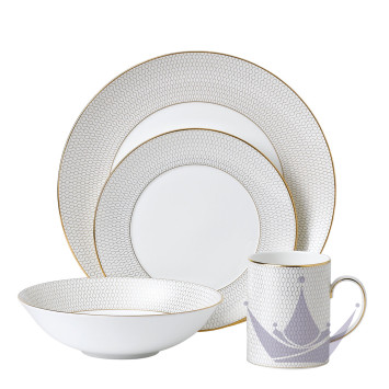 Набор из 4 предметов коллекции Gio Gold бренда Wedgwood