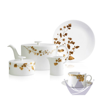 Чайный сервиз на 4 персоны бренда Wedgwood