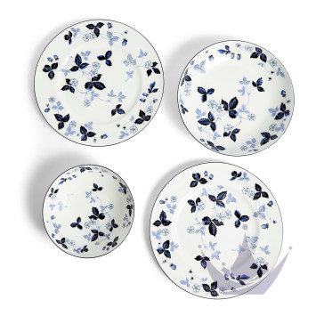 Набор из 8 предметов коллекции Wild Strawberry Inky Blue бренда Wedgwood