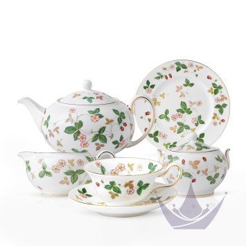 Чайный сервиз на 4 персоны бренда Wedgwood